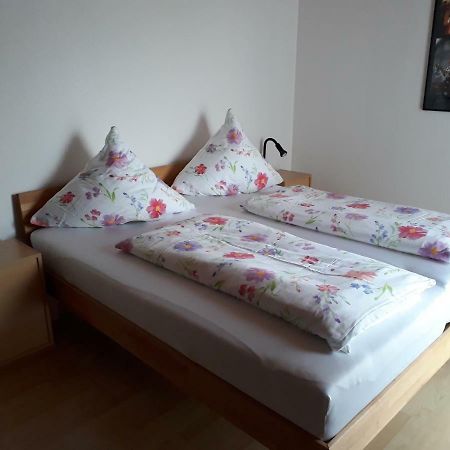 2-Zimmer-Ferienwohnung Gartenblick Rottweil Kültér fotó