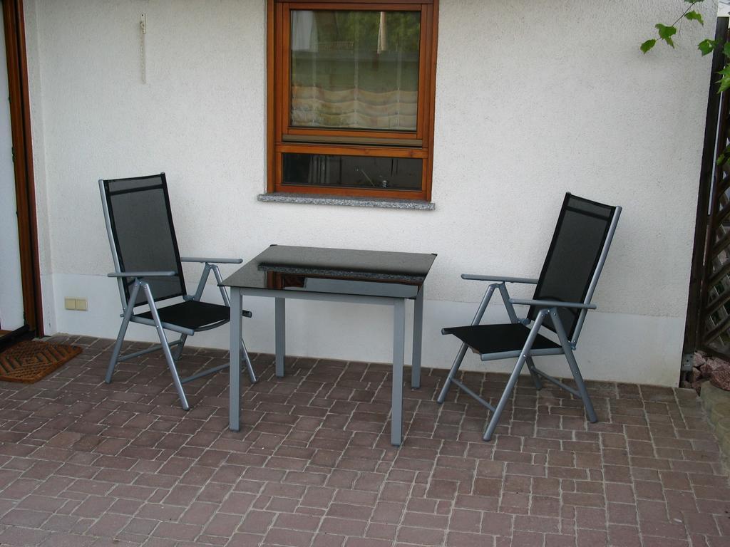 2-Zimmer-Ferienwohnung Gartenblick Rottweil Kültér fotó